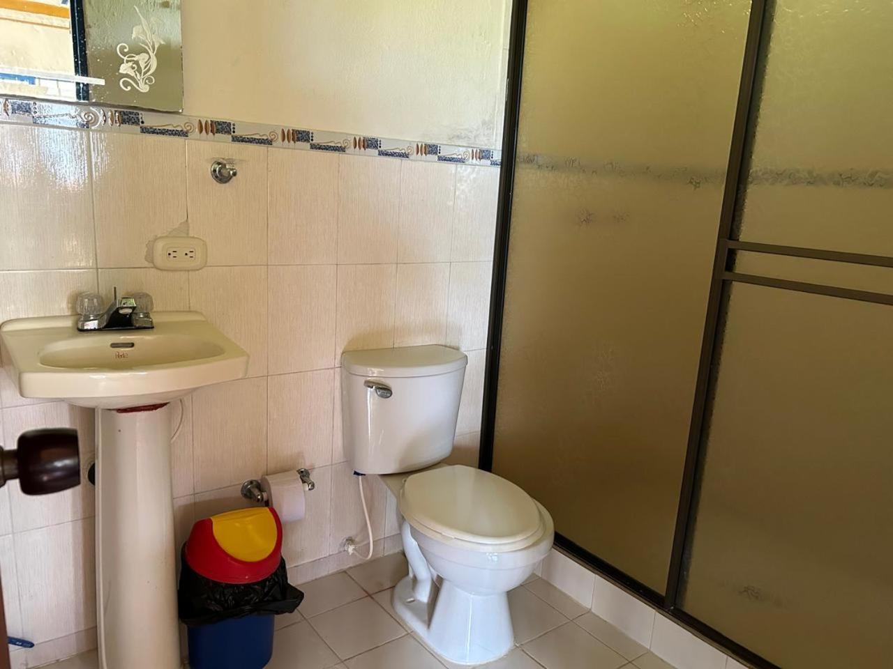 Hotel Campestre Manantial Del Quindio مونتينيغرو المظهر الخارجي الصورة