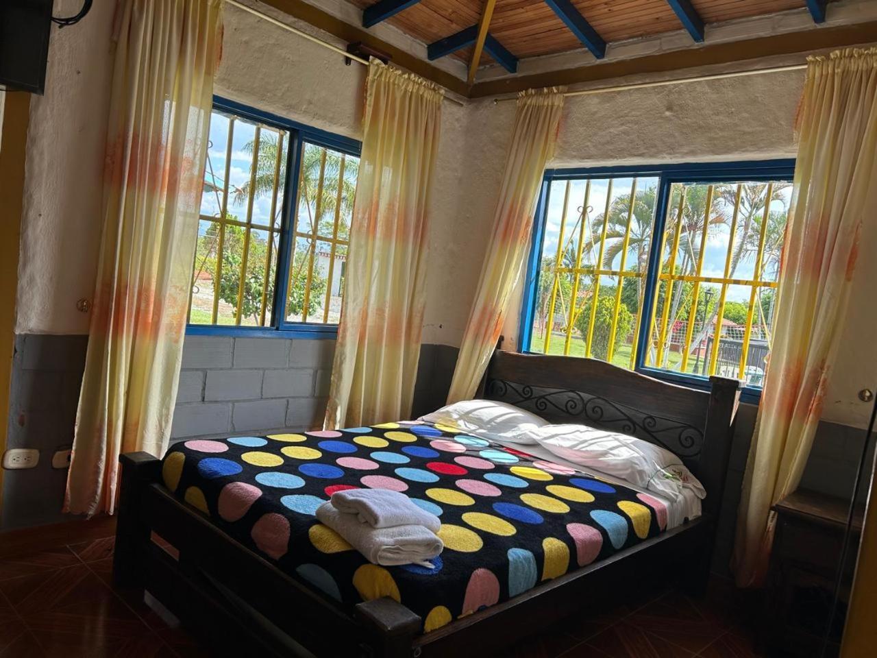 Hotel Campestre Manantial Del Quindio مونتينيغرو المظهر الخارجي الصورة